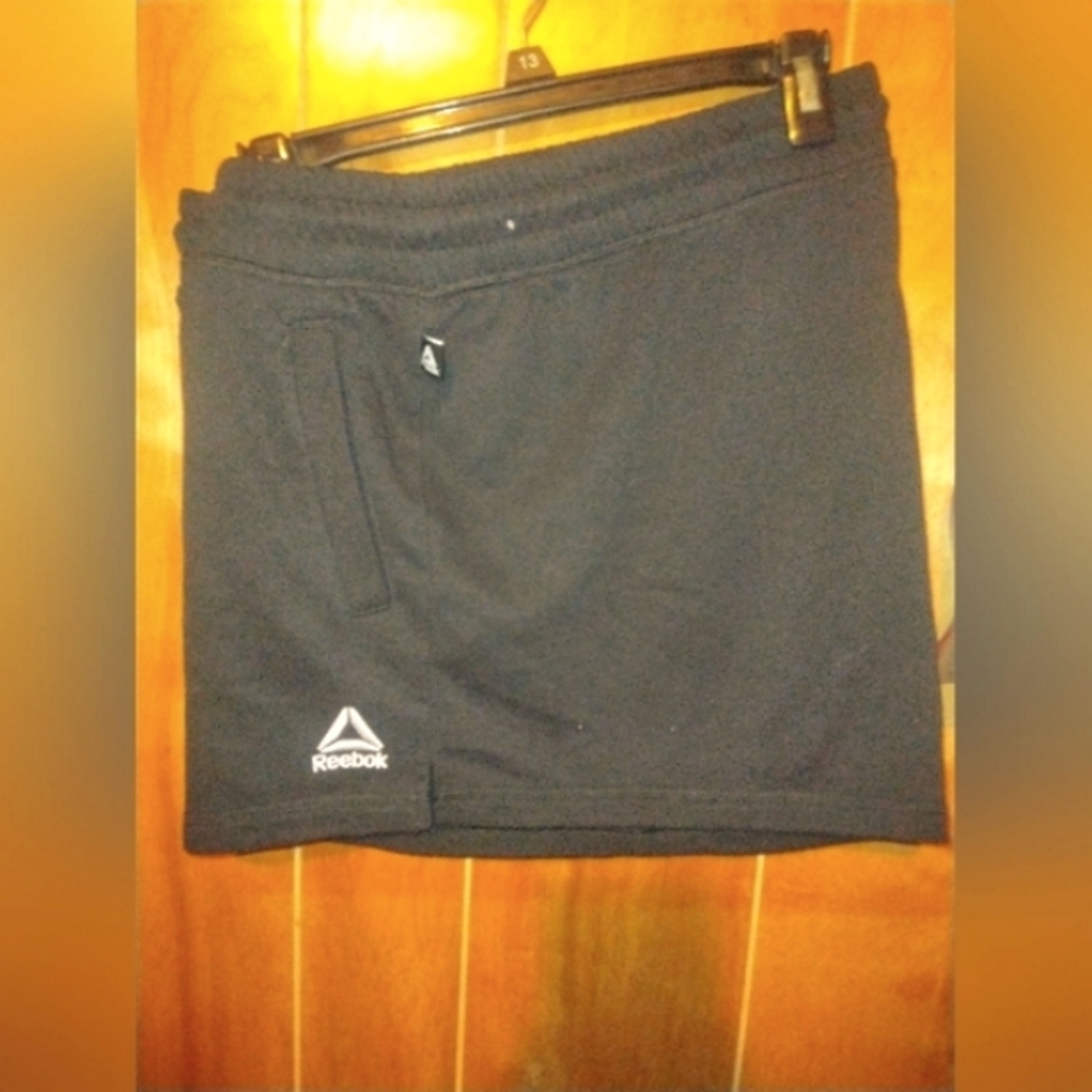 "Reebok" Size XXXL Women's Black Shorts
